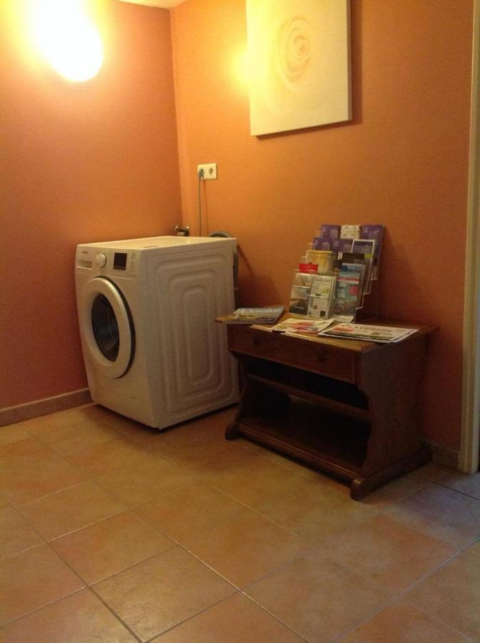 Le Studio De Serigny Foussais Buitenkant foto